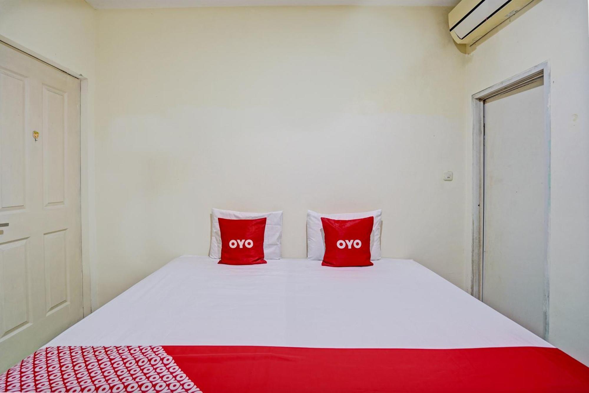 Oyo 93112 Garden Homestay 3 Merlion Surabaia Exterior foto