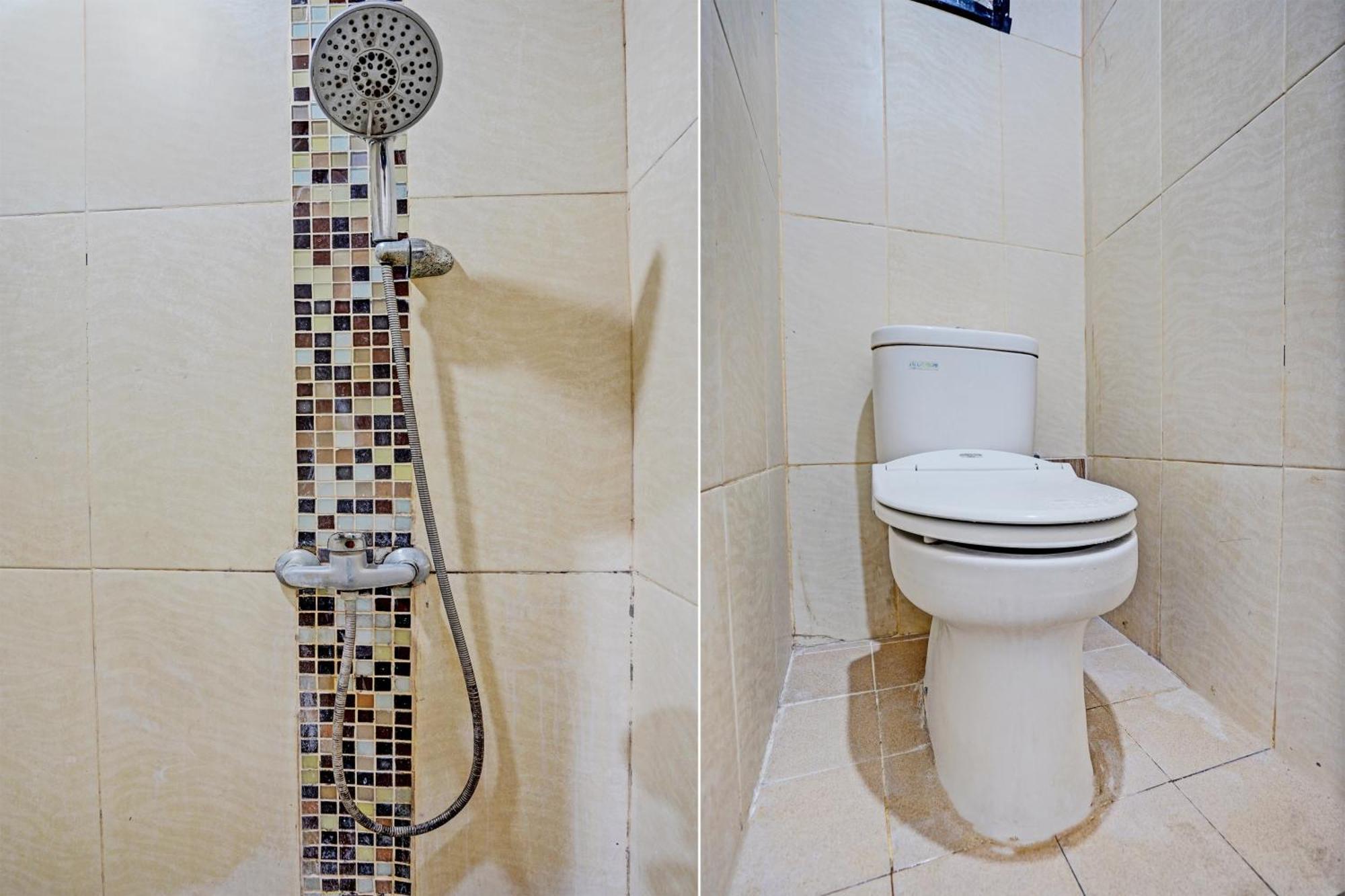 Oyo 93112 Garden Homestay 3 Merlion Surabaia Exterior foto