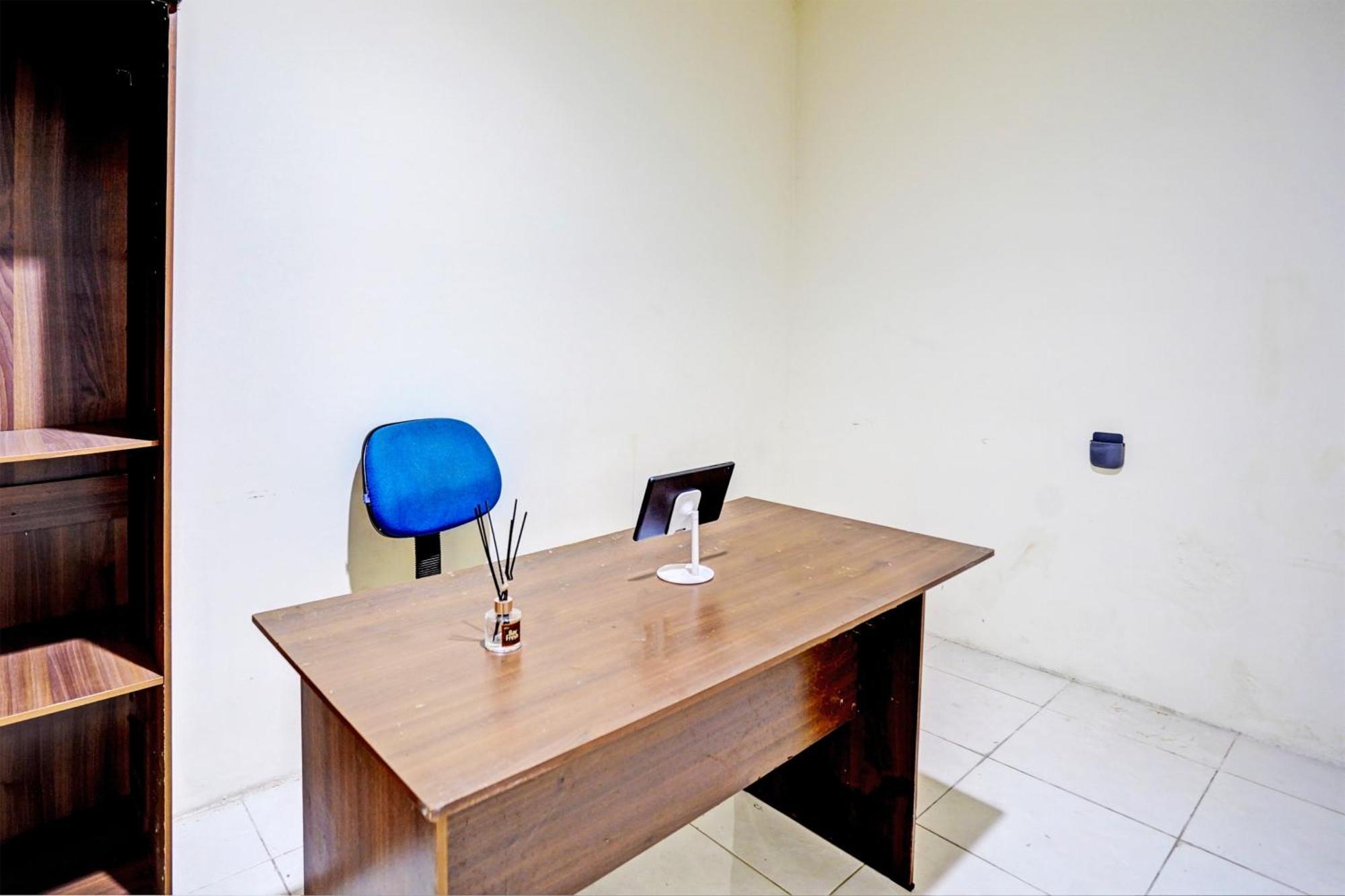 Oyo 93112 Garden Homestay 3 Merlion Surabaia Exterior foto