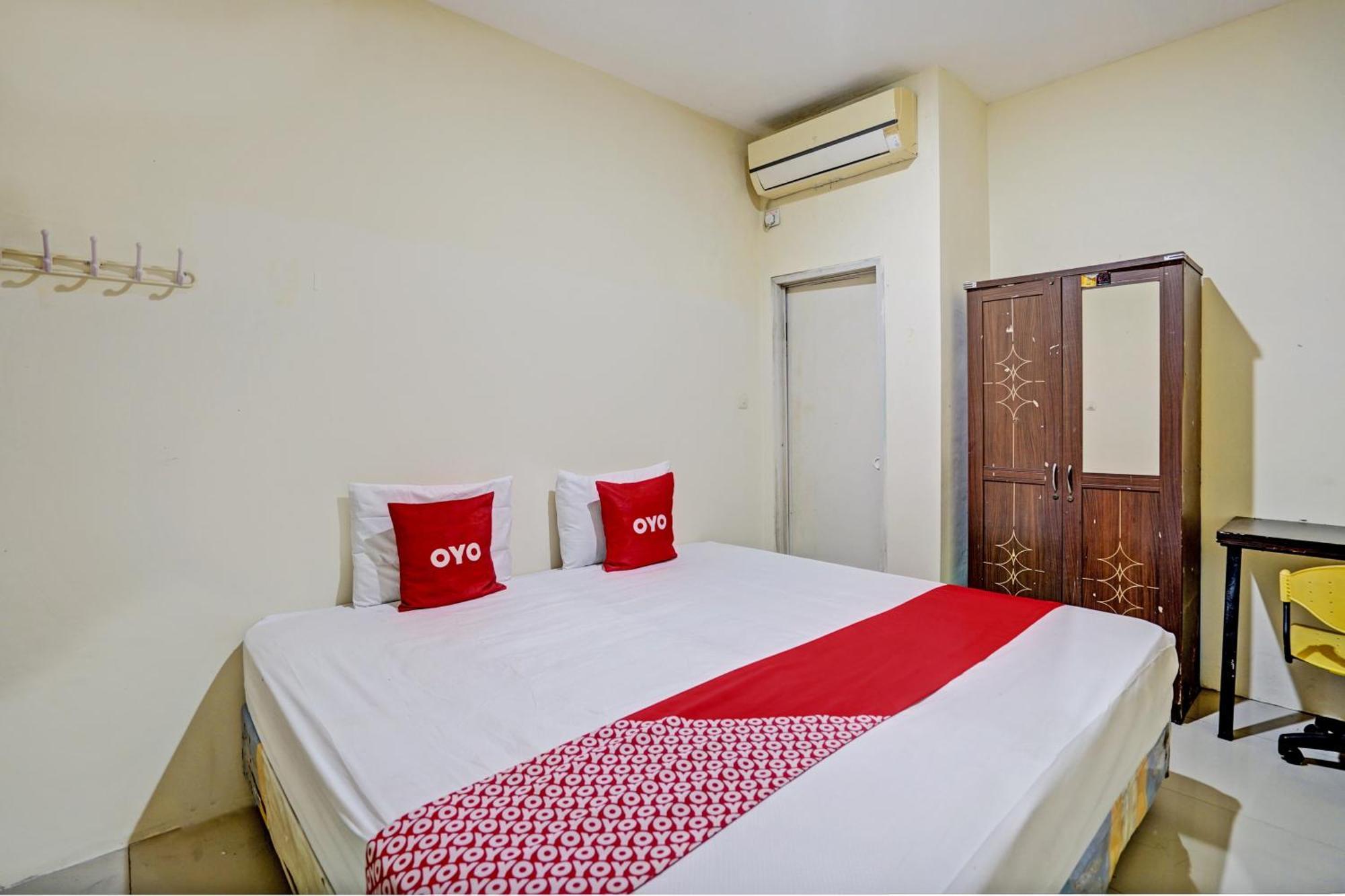 Oyo 93112 Garden Homestay 3 Merlion Surabaia Exterior foto