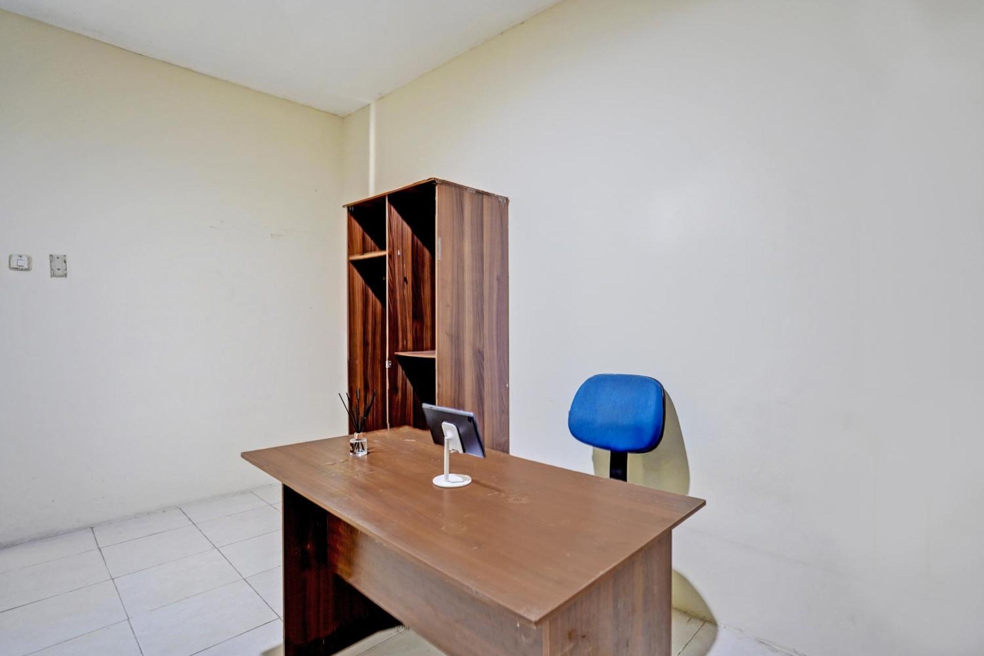 Oyo 93112 Garden Homestay 3 Merlion Surabaia Exterior foto
